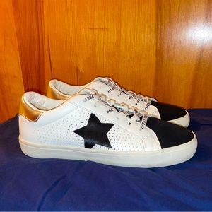 Women’s size 9 Vintage Havana Gadol sneakers